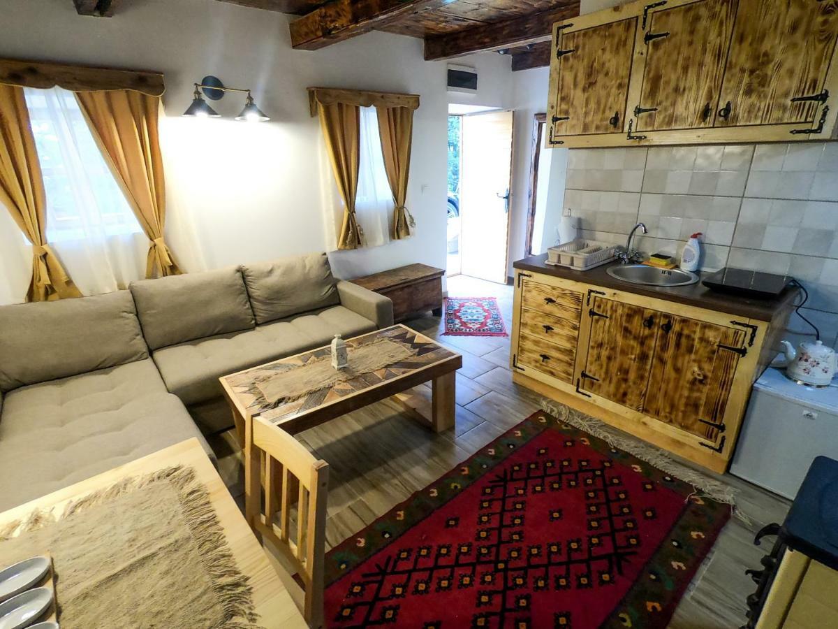Etno Selo Smrcevo Brdo Apartment Zabljak  Exterior photo